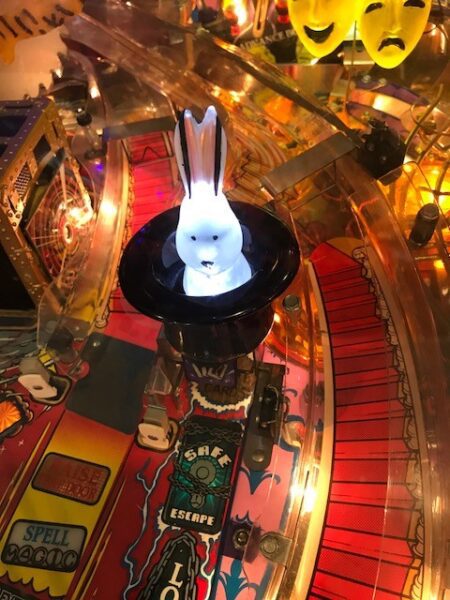 Theatre Of Magic TOM Pinball Machine SPINNING RABBIT IN HAT LED Mod