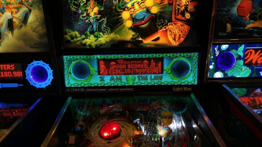 Judge Dredd Ultimate Lighted Speaker Panel - Image 11