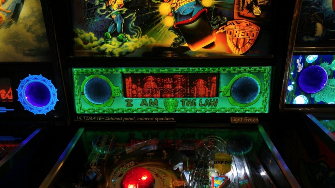 Judge Dredd Ultimate Lighted Speaker Panel - Image 10