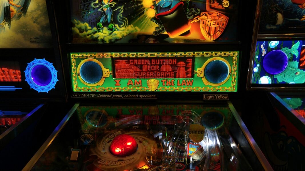 Judge Dredd Ultimate Lighted Speaker Panel - Image 9
