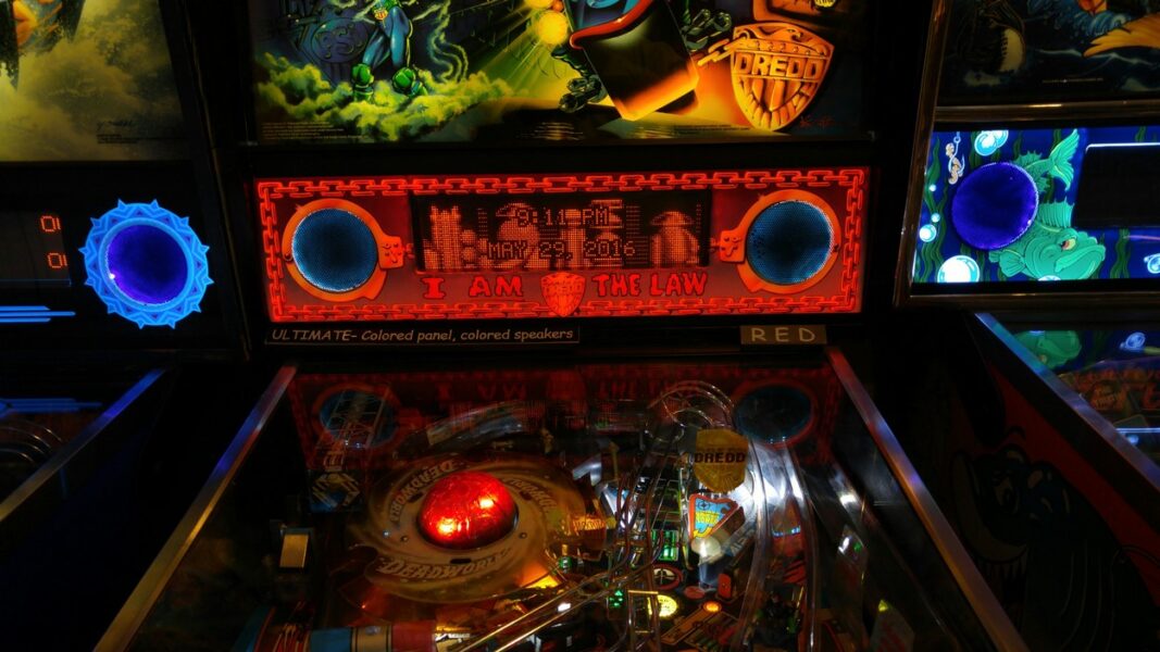 Judge Dredd Ultimate Lighted Speaker Panel - Image 4