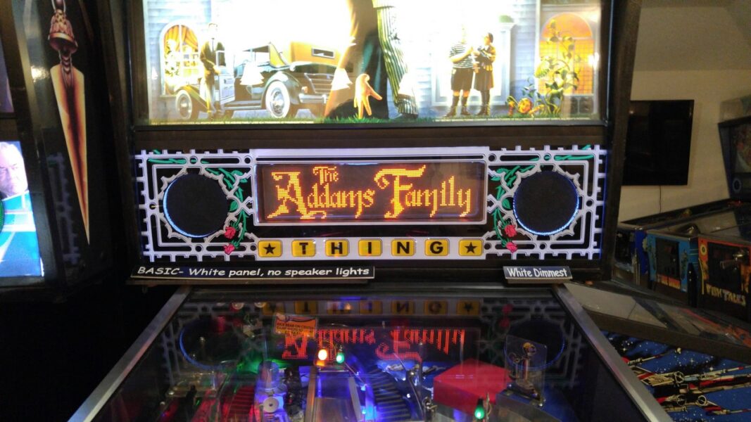 The Addams Family Ultimate Lighted Speaker Panel - Image 25