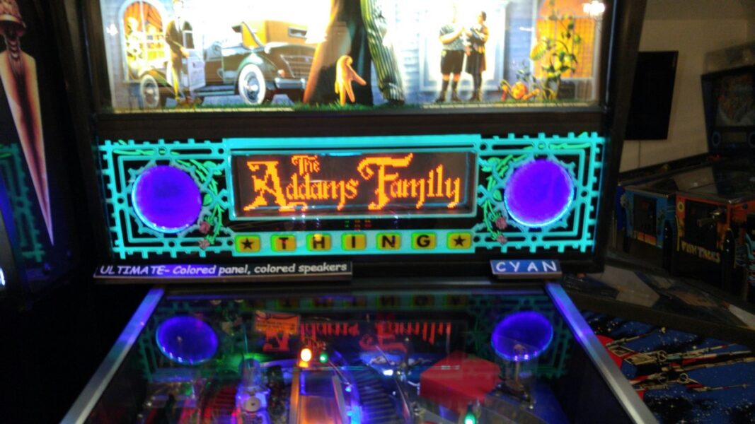 The Addams Family Ultimate Lighted Speaker Panel - Image 17