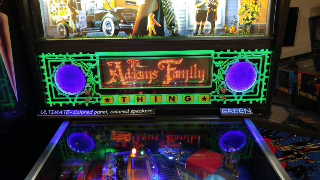 The Addams Family Ultimate Lighted Speaker Panel - Image 12