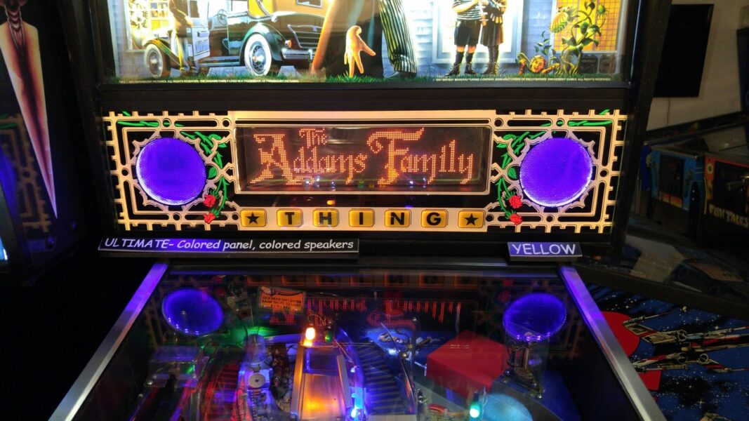 The Addams Family Ultimate Lighted Speaker Panel - Image 2