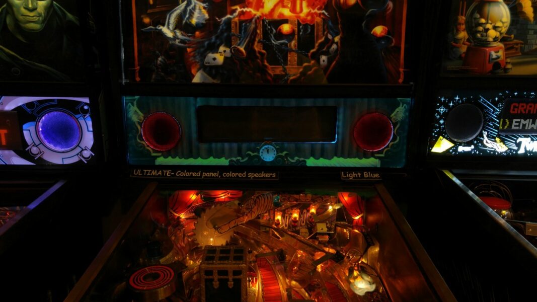Theatre of Magic Ultimate Lighted Speaker Panel - Image 11