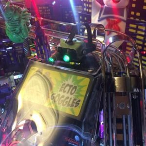 GHOSTBUSTERS LIGHT UP ECTO GOGGLES PLUS BIT TWINKIE
